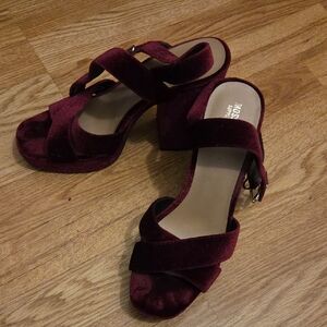 Mossimo Supply Co. Burgundy Velvet Heels